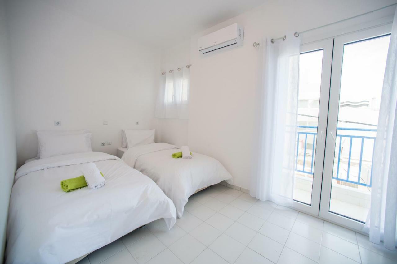 Sea View Apartment *